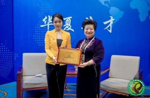 岐黄丹心 映两会 匠筑国药谱华章---何明华的中医药传承与担当