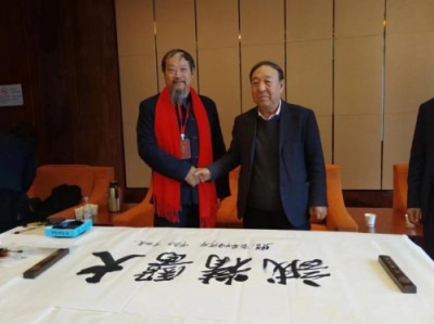 传承百年医脉 践行十五五使命——应华明与应氏中医的守正创新之路