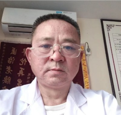 德承岐黄薪火，先济苍生疾苦 记民间中医唐德先的四十载仁心之路